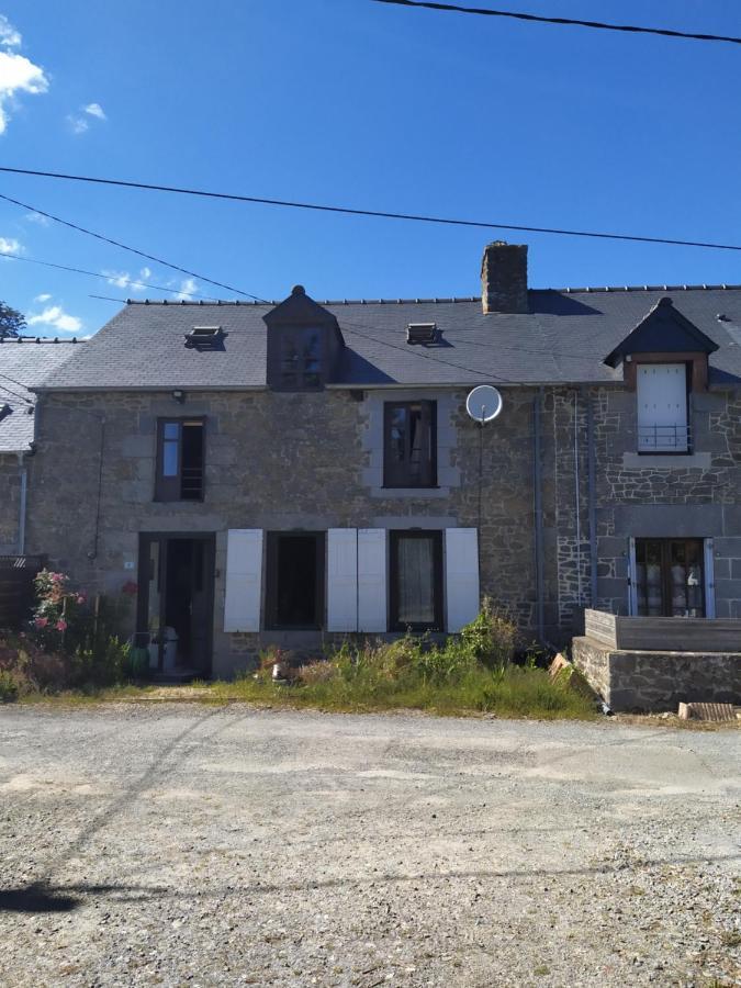 Maison En Granit Bleue Lanhelin Exteriér fotografie